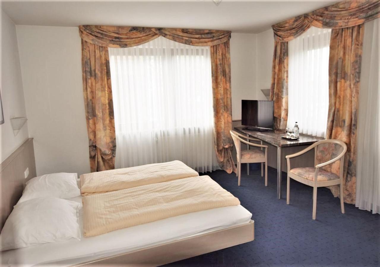 Hotel Alena - Kontaktlos Check-In ฟิลเดอร์ชตัดท์ ภายนอก รูปภาพ