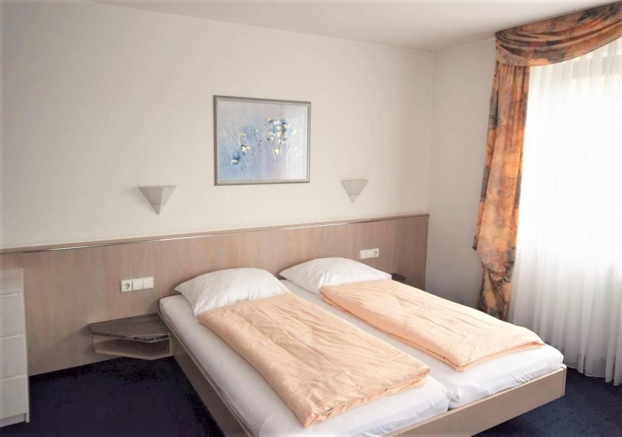 Hotel Alena - Kontaktlos Check-In ฟิลเดอร์ชตัดท์ ภายนอก รูปภาพ