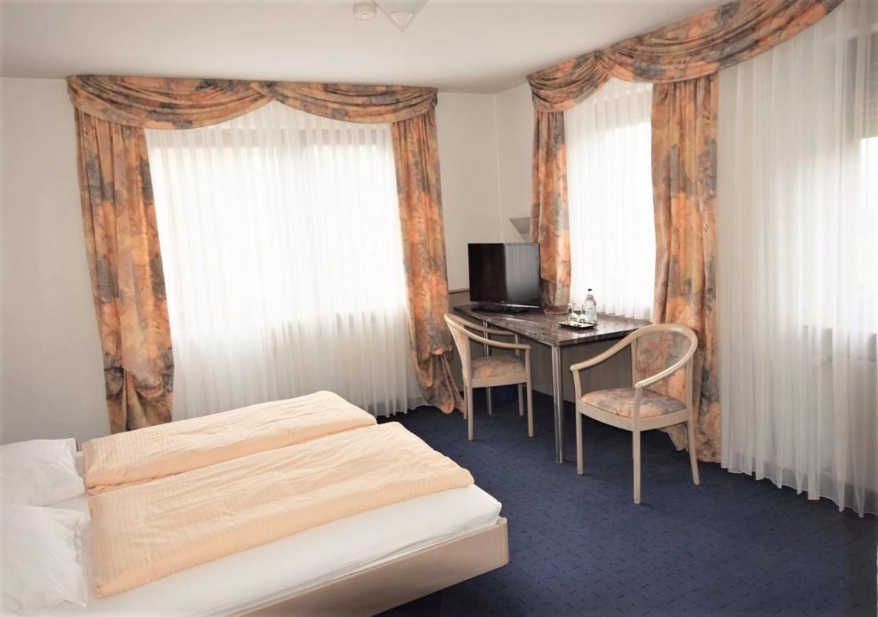 Hotel Alena - Kontaktlos Check-In ฟิลเดอร์ชตัดท์ ภายนอก รูปภาพ